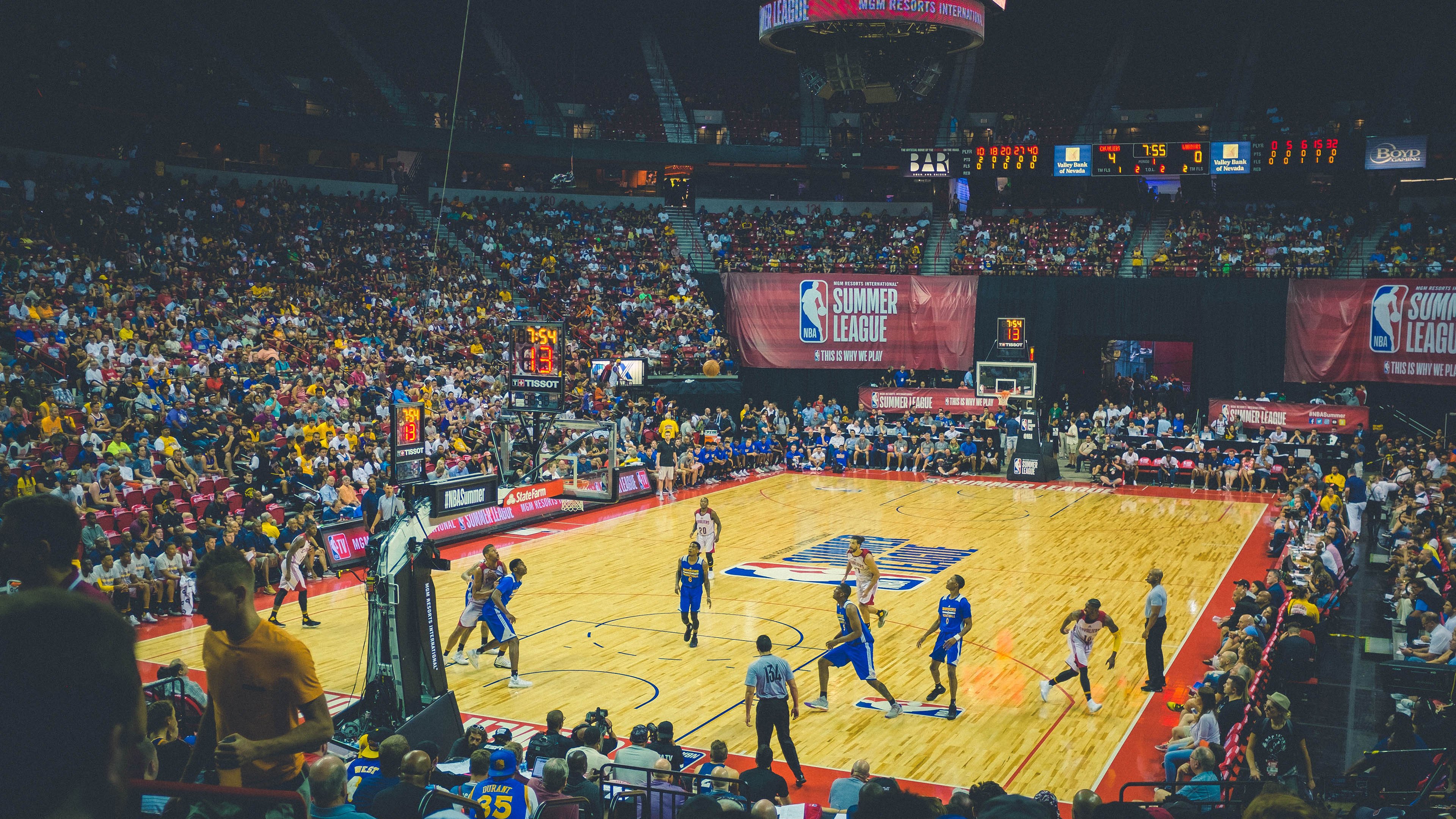 体育行业迈向数字化未来，体育产业数字化转型